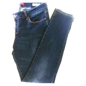 GUESS Sienna Curvy Fit Jeans